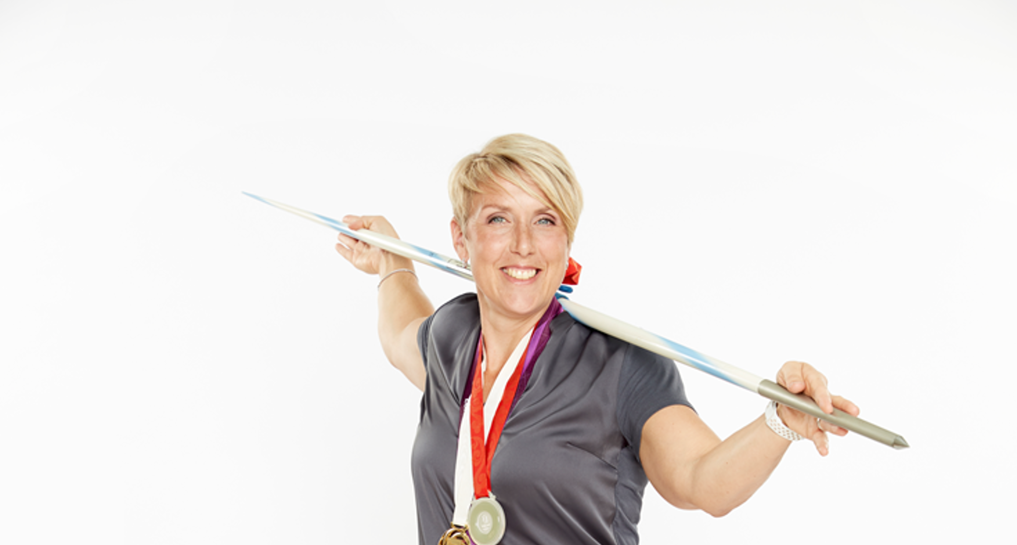 Weltmeisterin Christina Obergföll mit ihrem Sportgerät. Weltmeisterin Christina Obergföll mit ihrem Sporgerät.