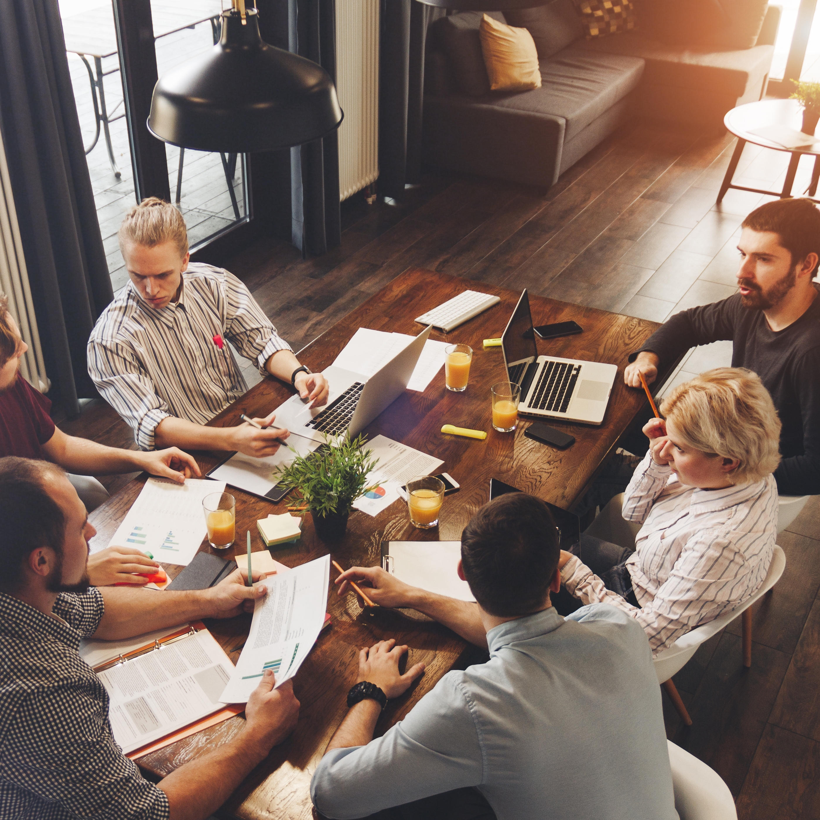 Teamleiter IHK Zertifikat-Lehrgang startet im März 2024 in Bonn.